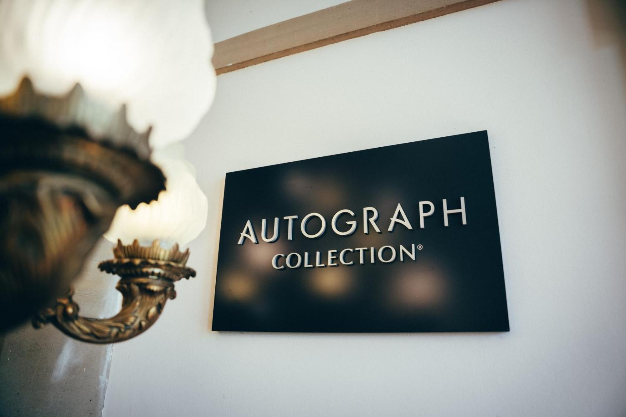 Schloss Lieser, Autograph Collection Лизер
